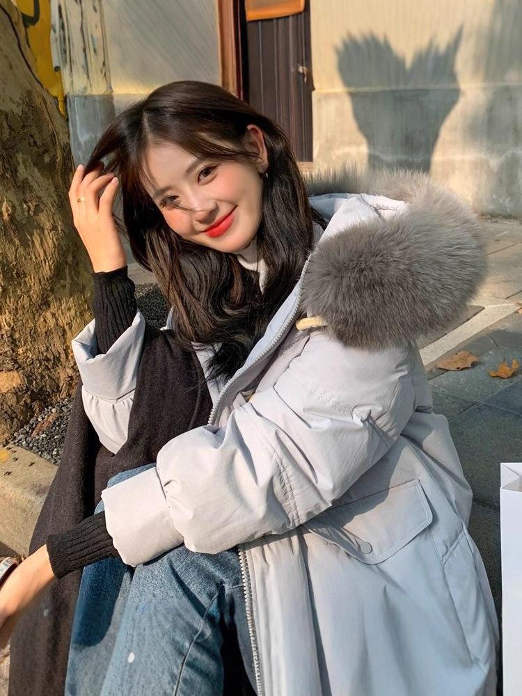 2025 Women's Korean Style Winter Down Jacket: Mid-Length, Hooded, with Large Fur Collar, Loose Fit, Thick and Warm.