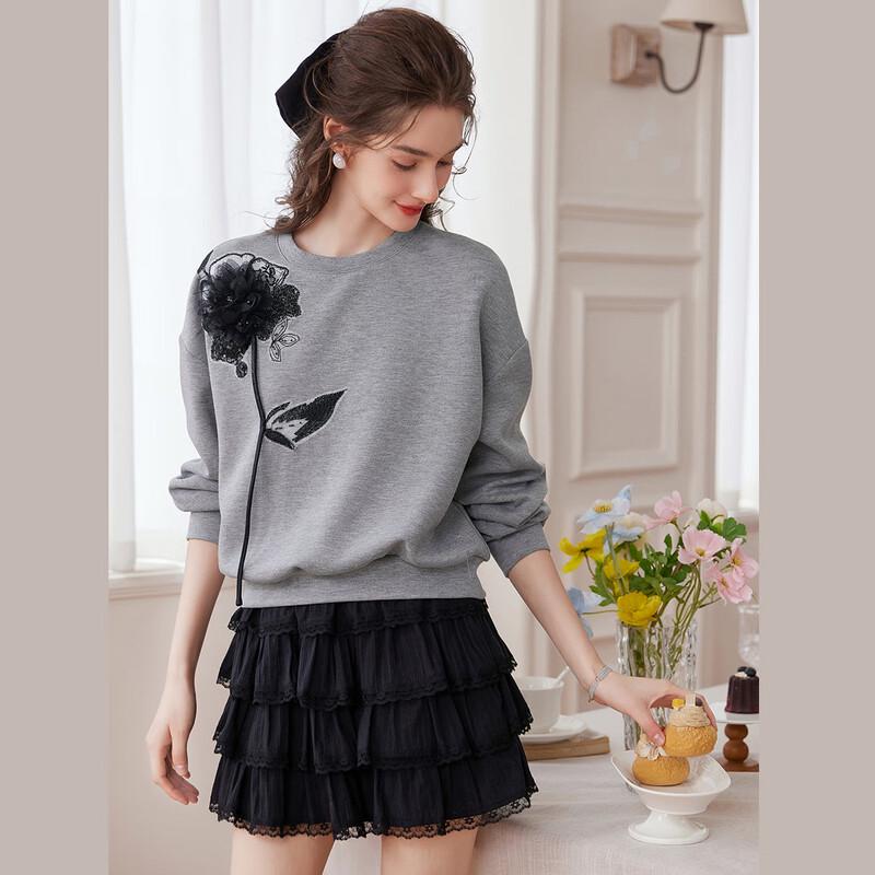 Bailuyu Women's 3D Floral Embellished Contrast Sweatshirt