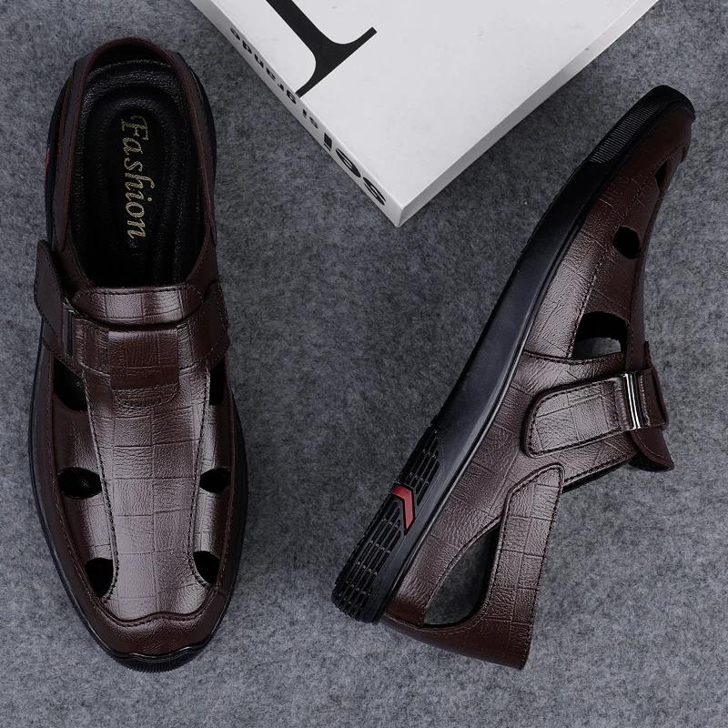 Fashion Classic Men's Business Sandals Quick-Dry Beach Shoes Lightweight Outdoor Sandals Non-Slip Sole Walking Shoes Simple Roma Flats