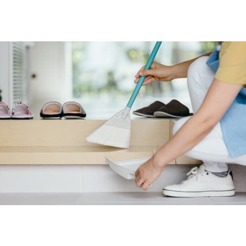 Yamazaki Sangyo Mini Broom and Dustpan Set, Short Handle, Garden Broom, PP Polypropylene, Synthetic Fiber, Split Bristles, Outdoor, Entryway, Balcony,