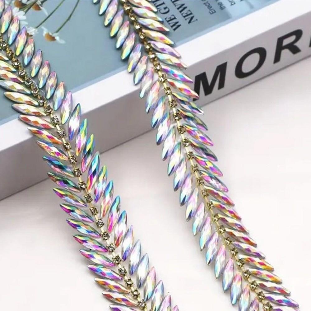 Nastro di Strass da 1 Metro, Bordino di Strass Termoadesivo, Bordo di Pizzo Perline per Fai da Te e Riparazioni, Bordo Decorativo, Nastro di Strass da Applicare a Ferro