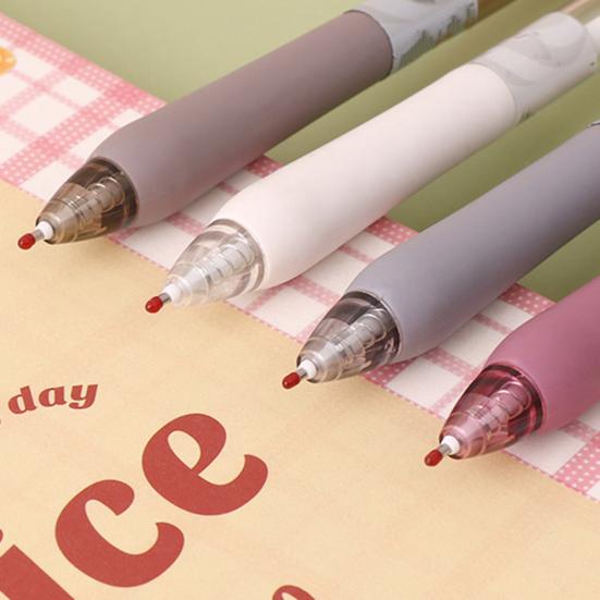 4/8 st Gelpennor Ergonomiskt Bekvämt Grepp 0,5 mm Fin Spets Snabbtorkande Svart Bläck Stresslindrande Penna med Tyst Roterande Hätta