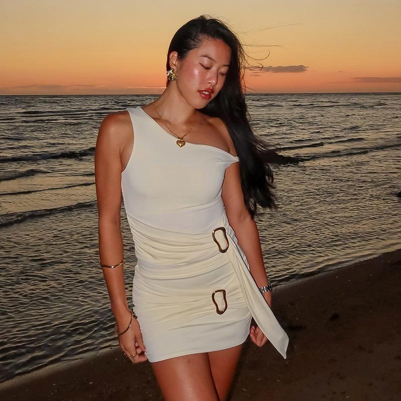 New Summer Slanted Shoulder Sleeveless Short Tank Tops Casual Slim Fit Skirts Women Two-piece Set Y2K Sexy Solid Buckle Hip Skirt Outfits Clothing