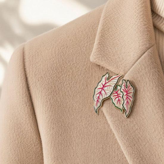 Alloy Brooch, Enamel Leaf Design Lapel Pin, Plant Lover Badge with Smooth Lines Bright Color, Fresh Style Brooch for Shirts Suits Sweaters Canvas