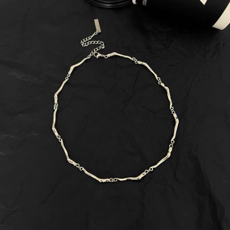Cold and Cool Necklace - High-end Collar Chain - Women's and Men's Simple Chain - Unique Design - Versatile Chain for Sweaters