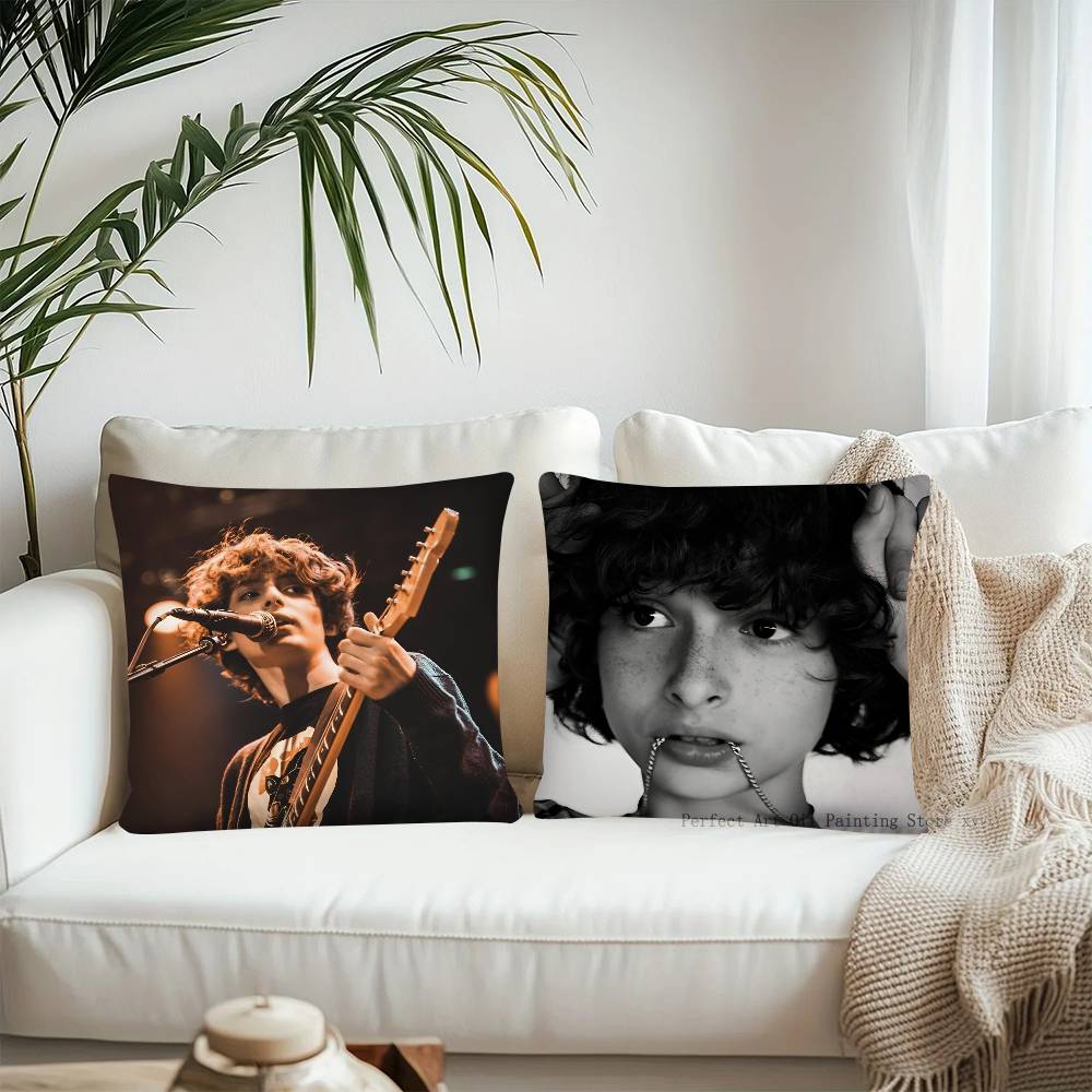 Schauspieler Finn Wolfhard Kissenbezug Mode Quadratischer Kissenbezug Schlafzimmer Sofa Raum Ins Dekoration Freizeit