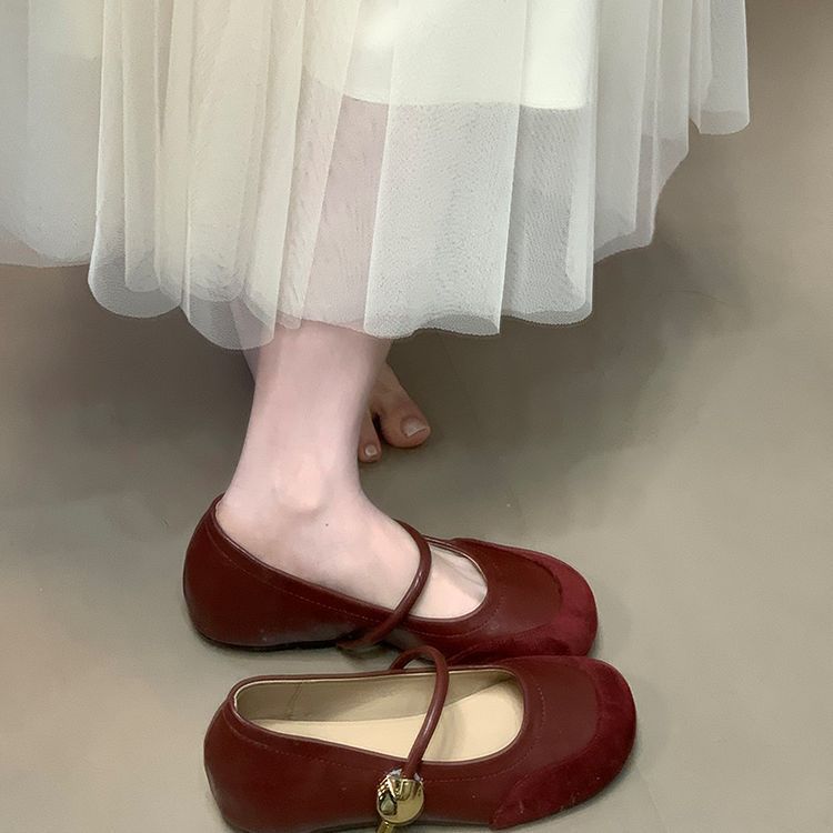 Height-increasing splicing Mary Jane shoes 2025 new round head with light mouth commuting Velcro fashion single shoes women