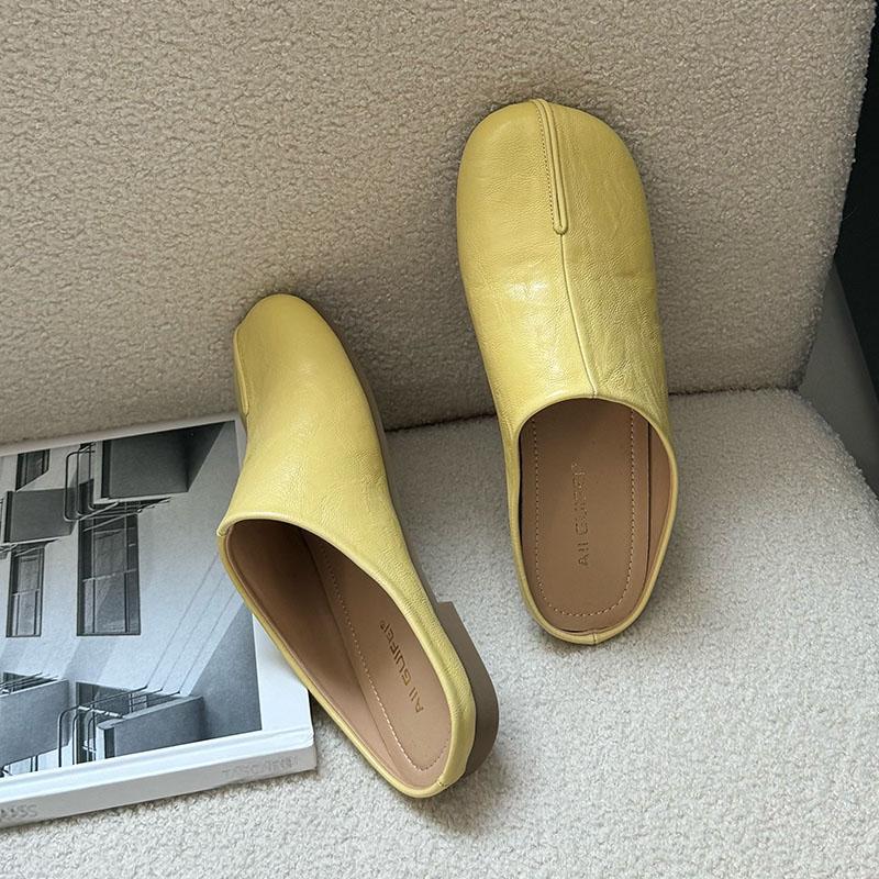 Fashion 2025 New In Summer Beach Female Slides Ladies Flats Slippers Shoes Fashion Round Toe Women Flats Slippers Sandals Shoes Mules