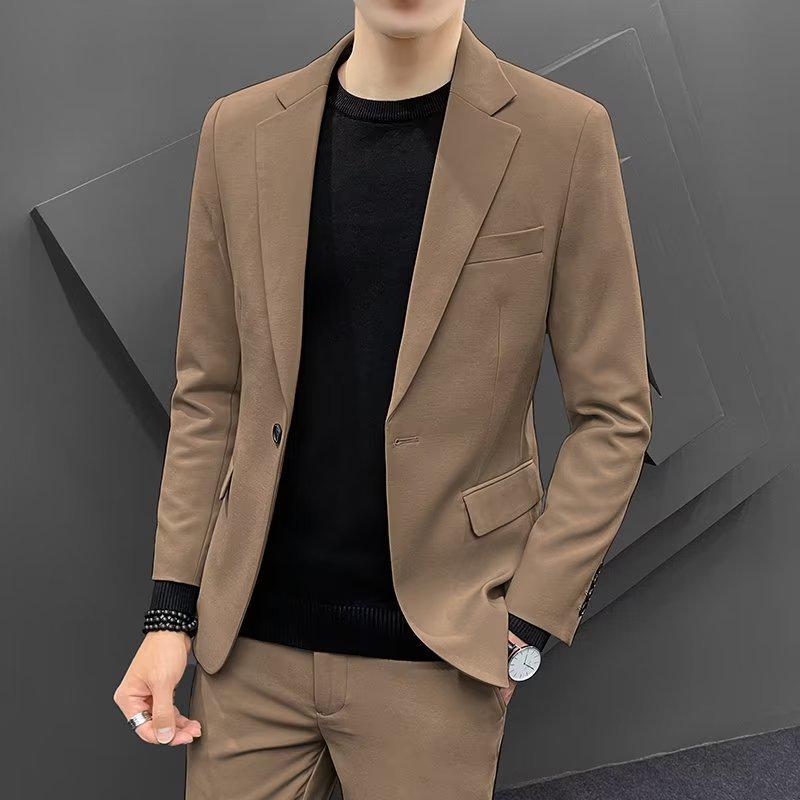 Men's 2024 Autumn/Winter Hong Kong Style Slim Fit Business Suit Jacket for Weddings and Formal Occasions.