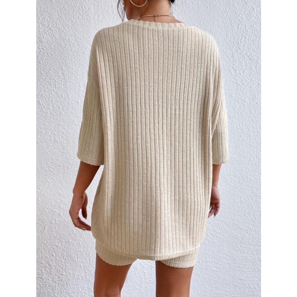 Women's Spring Solid Color Casual Outfit, Crew Neck Loose Top & Shorts Two-Piece Set