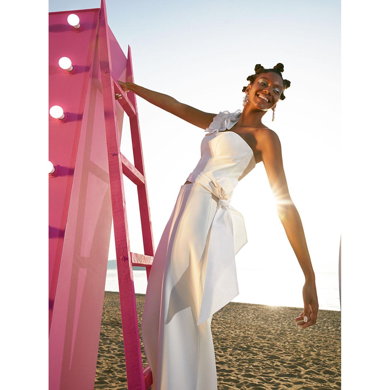 

TUVANAM X LC WAIKIKI ПРЯМАЯ ЖЕНСКАЯ БЛУЗКА НА ОДНО ПЛЕЧО Белый