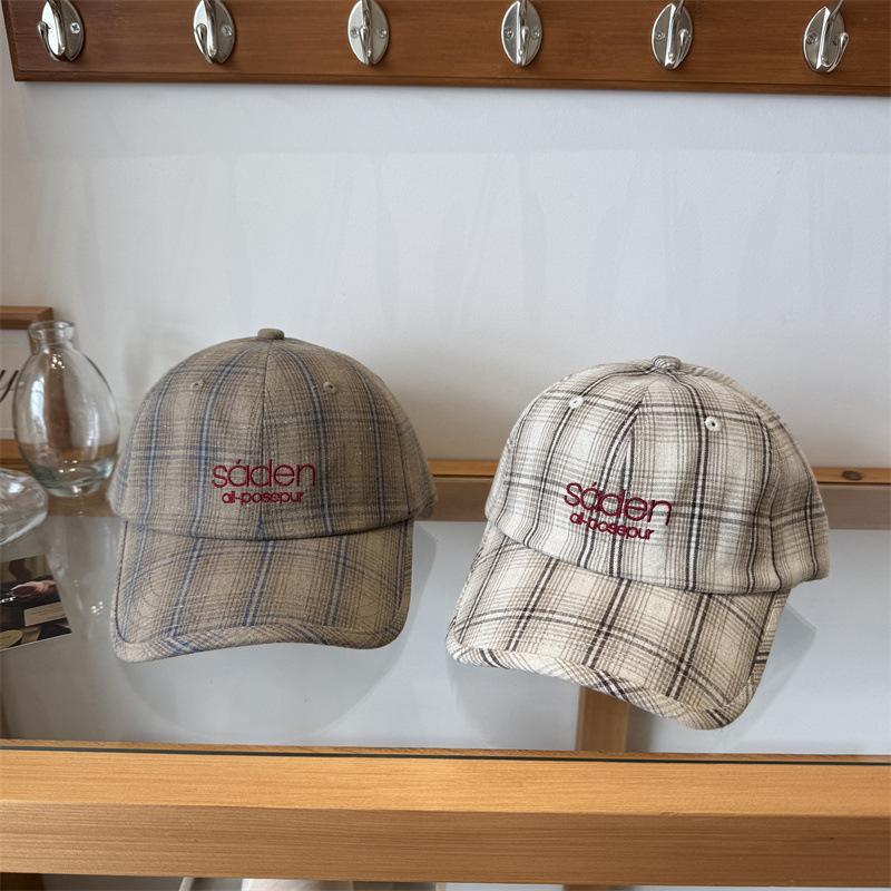 Retro embroidery plaid big head circumference baseball cap female spring and autumn sunshade casual face small peaked cap male tide