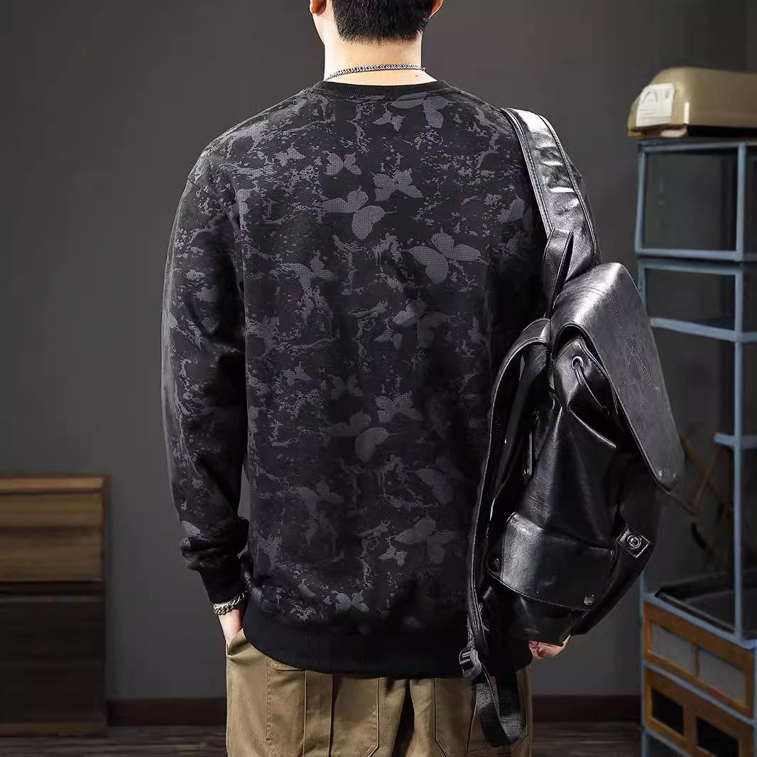 Осенний тяжелый замшевый свитер мужской американский модный бренд бабочка темный узор — фото 3