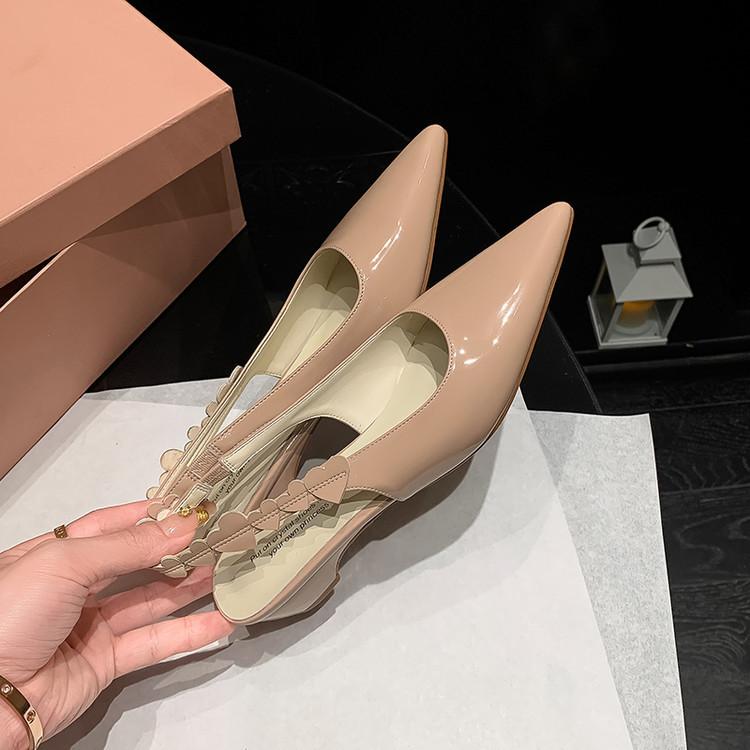 Niche black high heels 2025 new French temperament socialite pointed head fairy kitten heel sandals woman