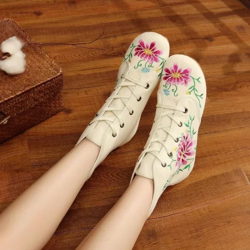 Fashion Ethnic Style Women Shoe Embroidery Shoes for Woman Casual Streetwear Sneaker Winter Warm Vintage Ladies Shoe Zapatillas De Mujer