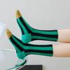 Nueva Tendencia Europea Color de Contraste Raya Vertical Calcetines de Caña Media Diseño Algodón Puro Combinación de Colores Calcetines Deportivos Apilables