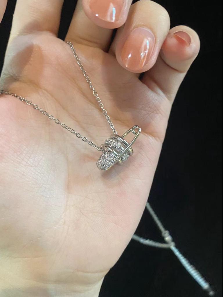 Versatile Rhinestone Lucky Bead Waist Necklace & Clavicle Choker