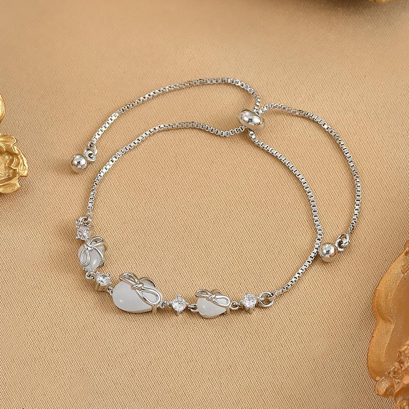 Women's Bracelets, Adjustable Length Bracelets, Niche High-end Bow-shaped Bracelets Exquisite Light Luxury Girls' Party Birthday Jewelry Gifts