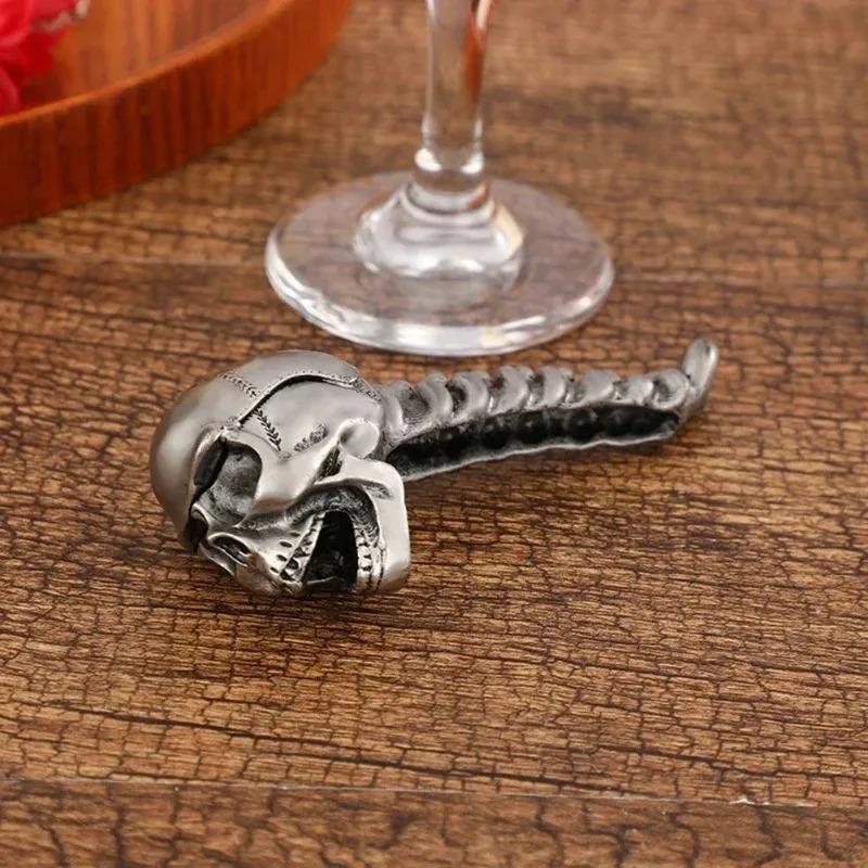 Gothic Skull Bottle Opener Alloy Novelty Bar Tool for Men Gift Halloween Christmas Party Drinking Accessories 6