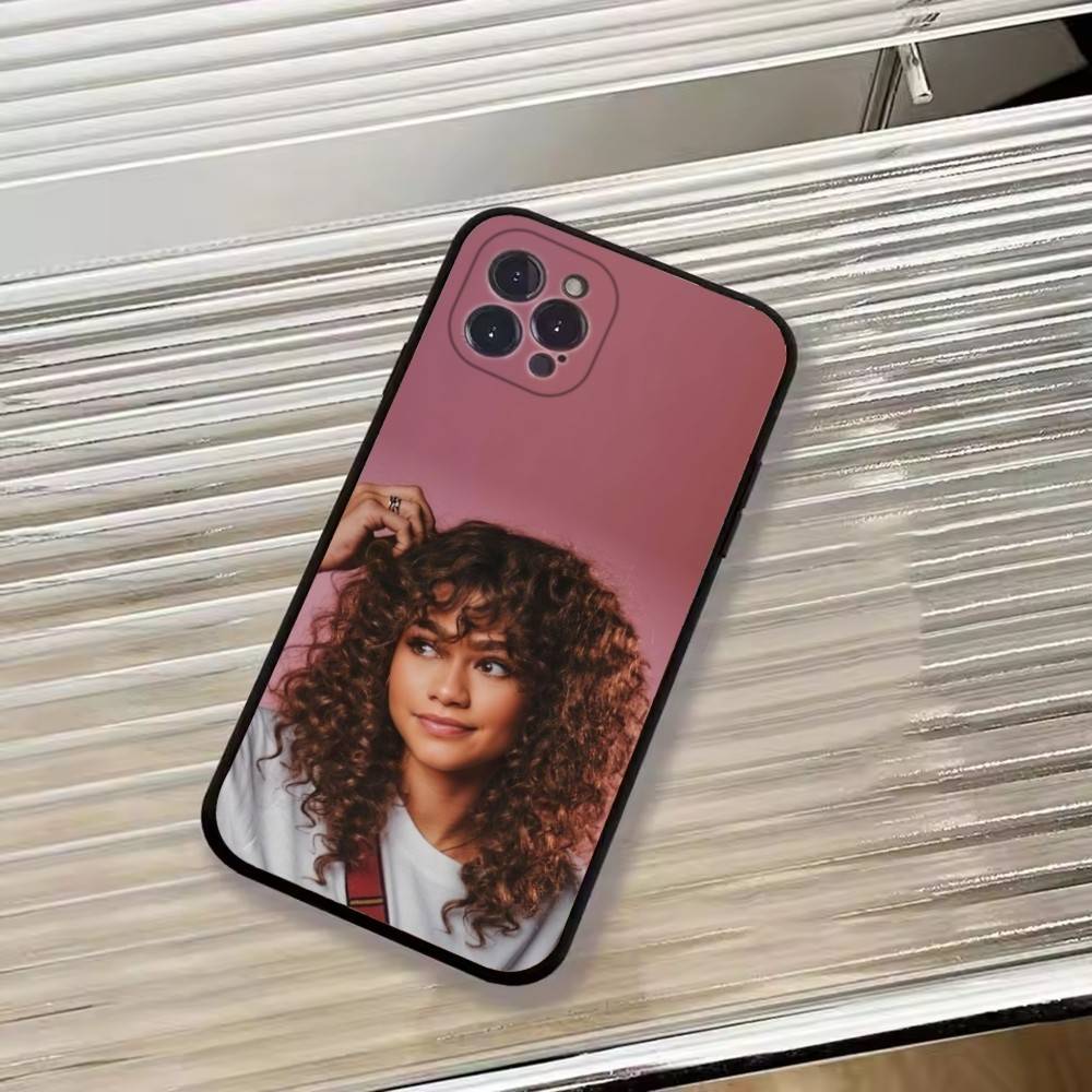 Z-Zendaya Hot Actress Phone Case For iPhone 17, 16,15,14,13,12,11 Plus,Pro Max, Others Soft Black Cover