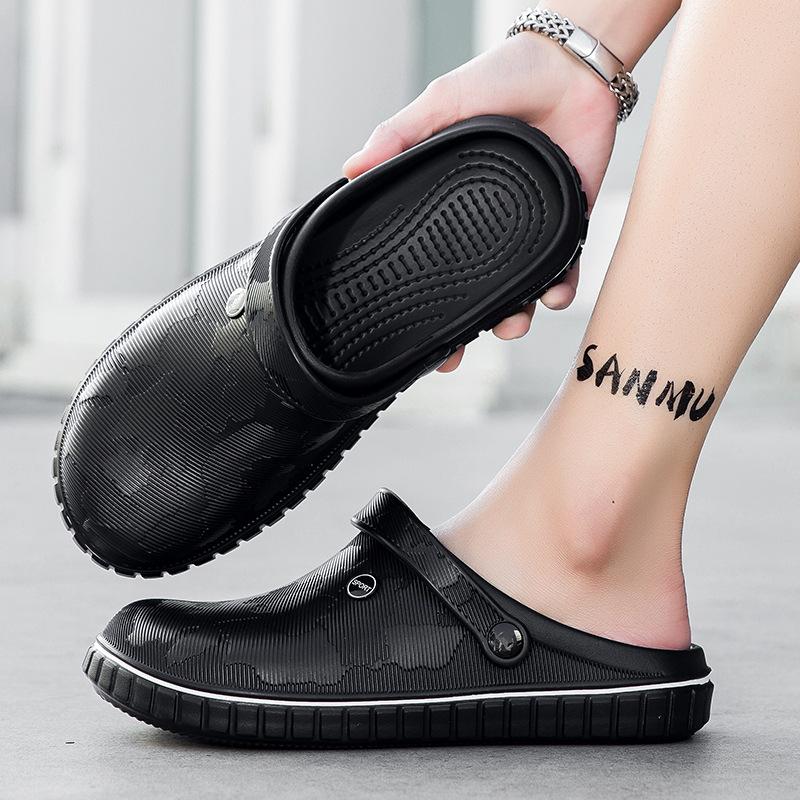 Baotou Solid Color Non-porous Hole Shoes Men's Summer Fashion Casual Large Size Chef Slippers Men Wear Beach Sandals