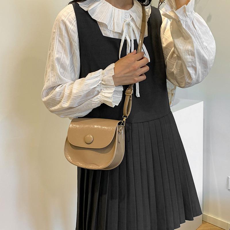 Chic And Trendy Small Pu Saddle Bag For Women In Black White Khaki Or Brown Perfect For Winter Fashion