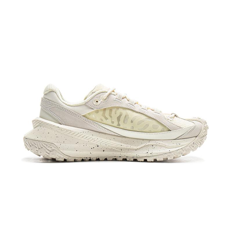 Li Ning Youxia CRC Trendy Comfortable Versatile Shock Absorbing Durable Low Top Casual Shoes Unisex Casual Shoes Off-White AZGV175-1