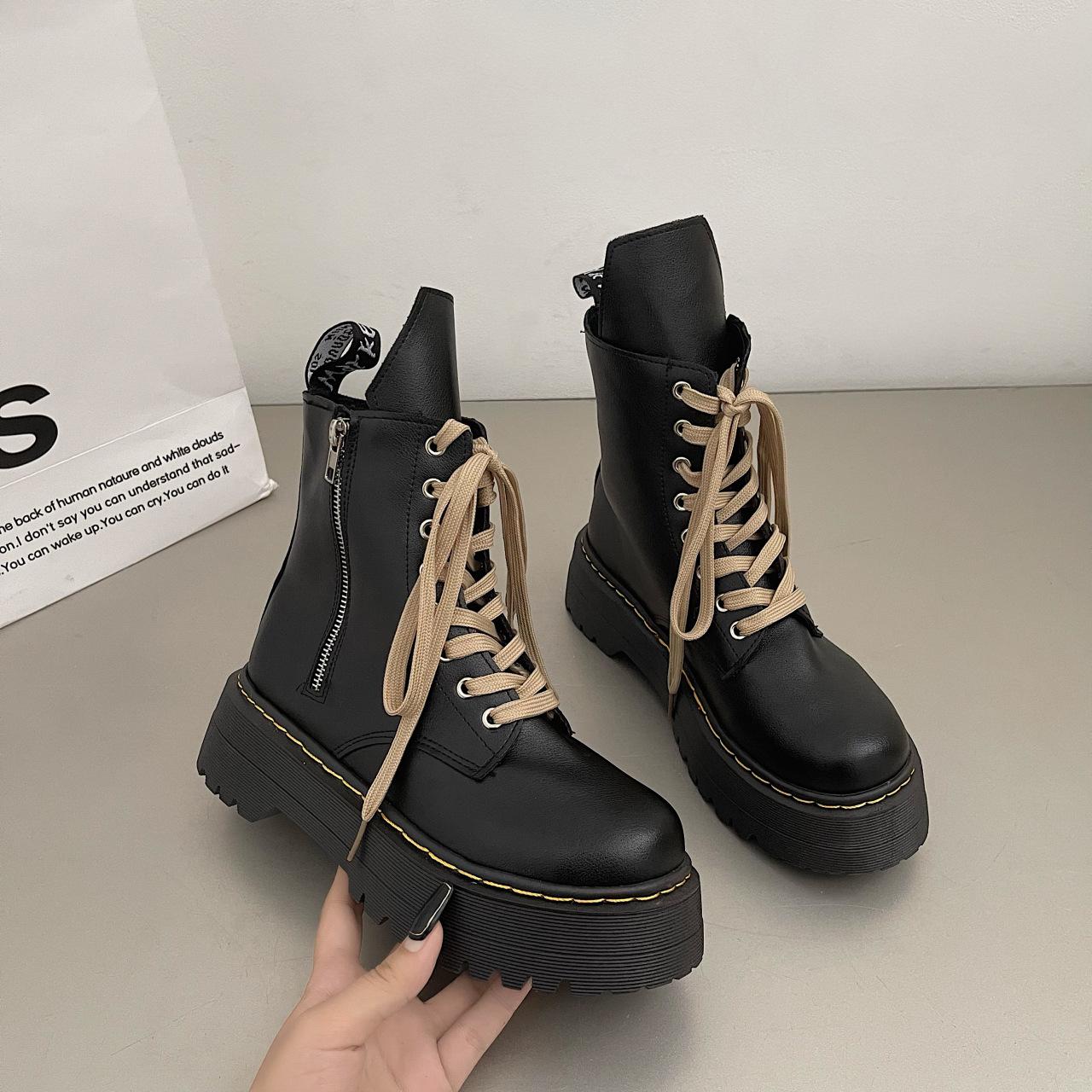 

Женские ботинки Martin на толстой подошве 2024 года, осень-зима, новые тонкие ботинки для мужчин, высокие ботинки среднего размера в британском стиле, локомотивные ботинки 40