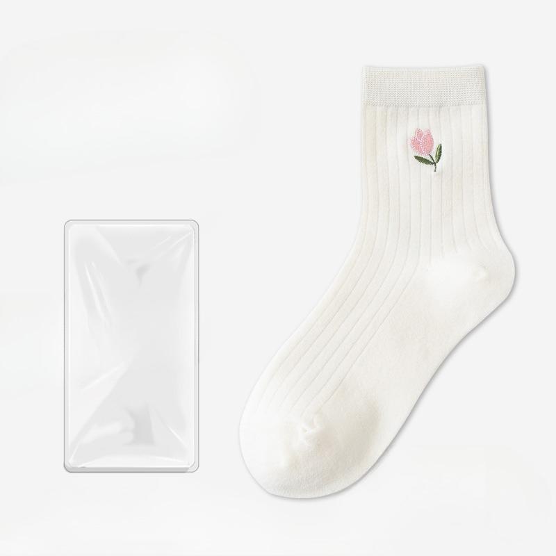 

Женские весенние новые простые универсальные белые хлопковые носки с мультяшной вышивкой 1 pair