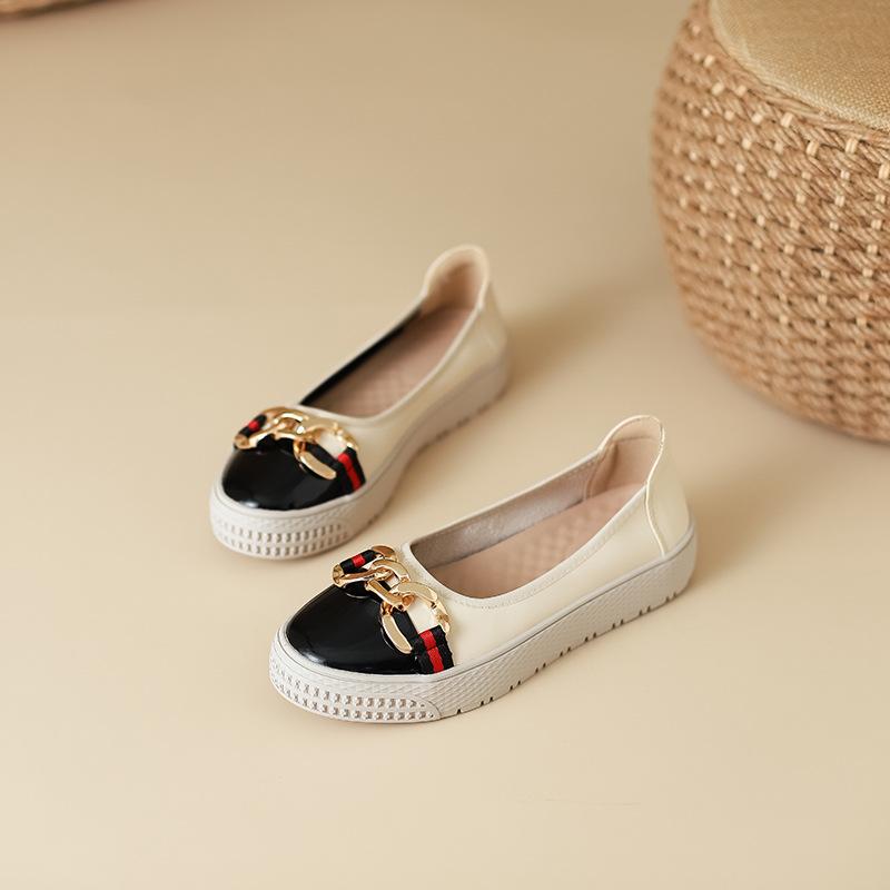 

Мокасины с металлической пряжкой 2025 года, новые универсальные туфли с ленивым носком, удобные туфли на круглой платформе с неглубоким горлом, женские 40