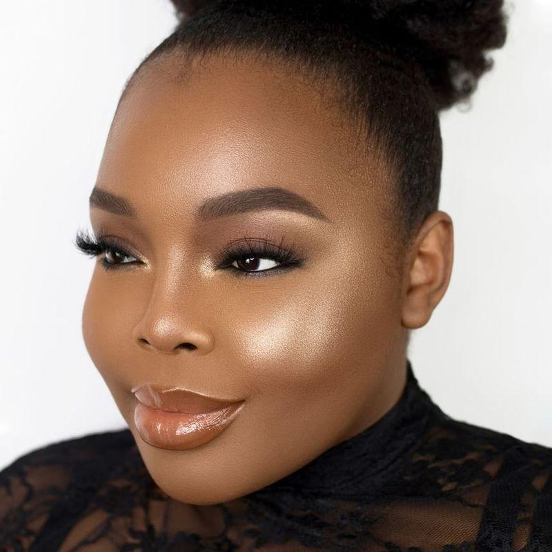 theBalm - Let's Bolt : Powder Highlighter