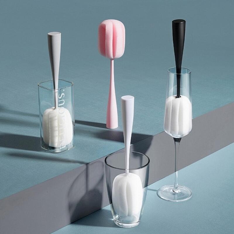 Water bottle tumbler cleaning brush, bottle brush