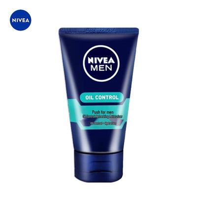 NIVEA Men's Hydrating Oil Control Moisturizer