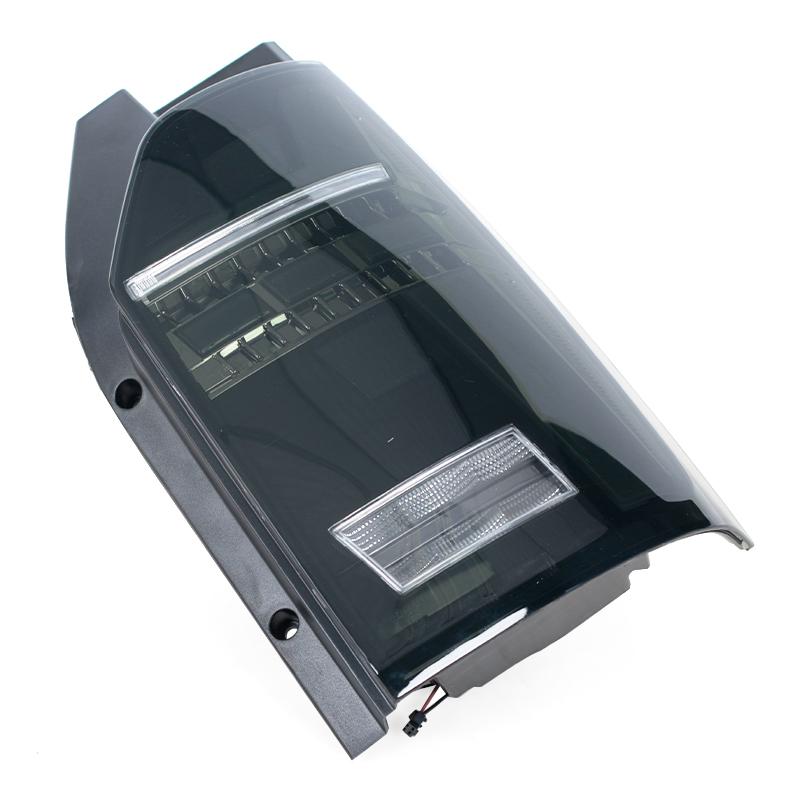 Car LED Tail Light Assembly For VW Transporter Multivan Caravelle T6 2016-2018 2019 Brake Light Reverse Light Turn Signal Light