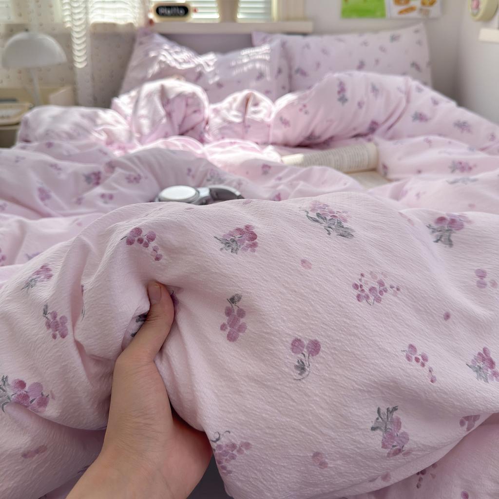 Class A super soft double yarn four-piece set printing fashion kapok small floral student dormitory bed three-piece set