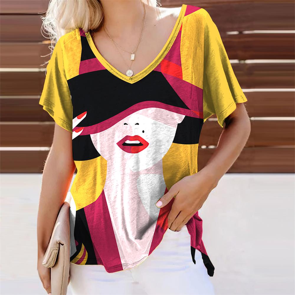 Anime Face Graphic Girl 3D Print T-shirts Women Retro Streetwear V-Neck T Shirt Harajuku Oversized Tops Tees Woman Clothing