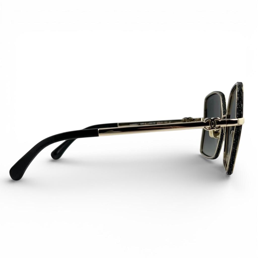 Great CHANEL sunglasses Current model: COCO Mark Square Shape black denim 4288-Q Used