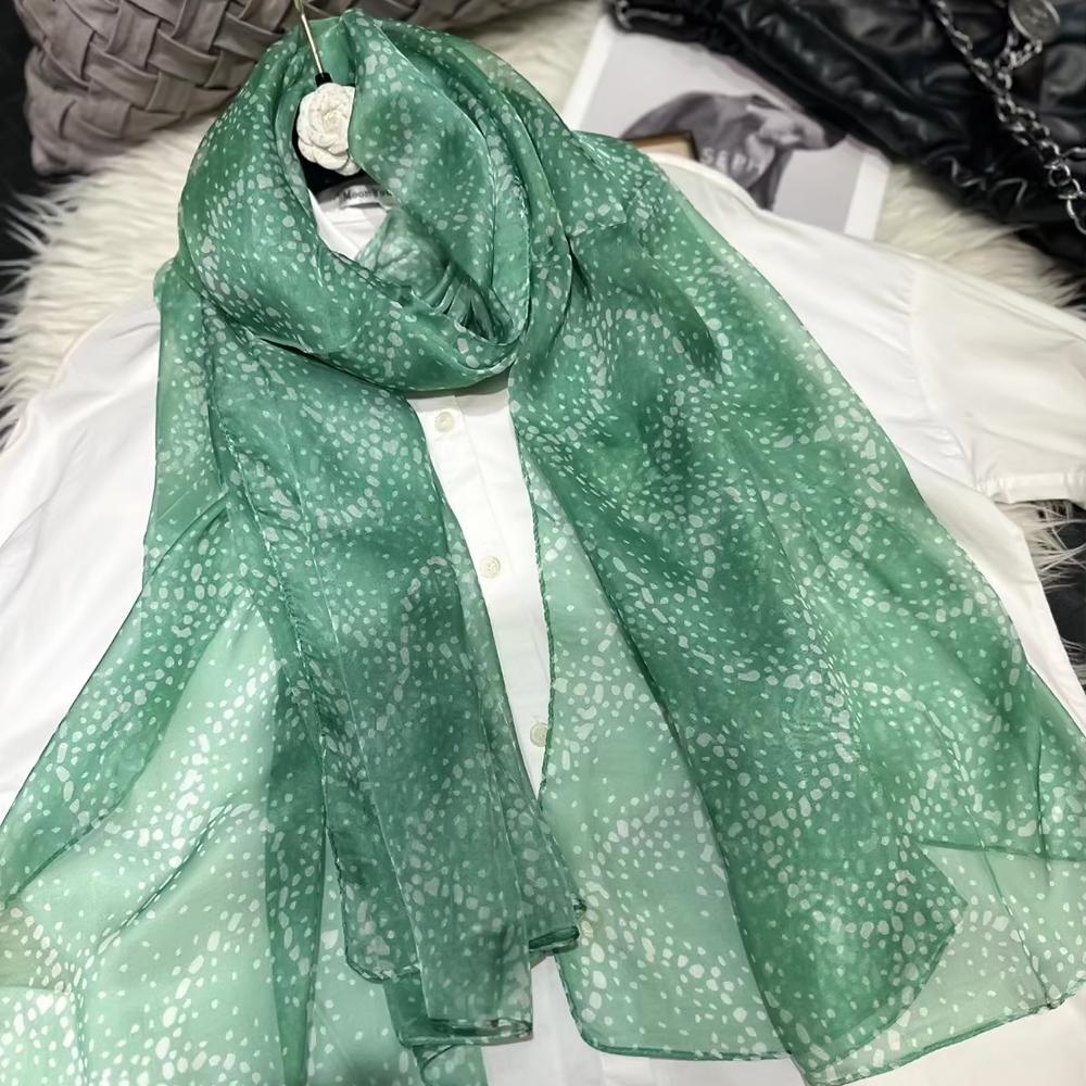 Blue Green 100% Silk Shawl Scarf Women Fashion New Floral Design Long Scarves Wraps Summer Chiffon Beach Scarf Wrap 180*110Cm