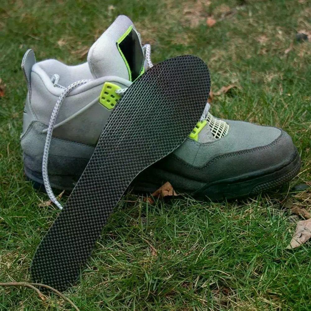 1 Paar Karbonfaser-Material Fußplatte Schuh-Einlage Stütz-Einlage Orthese Schuhsohlen Sportlich