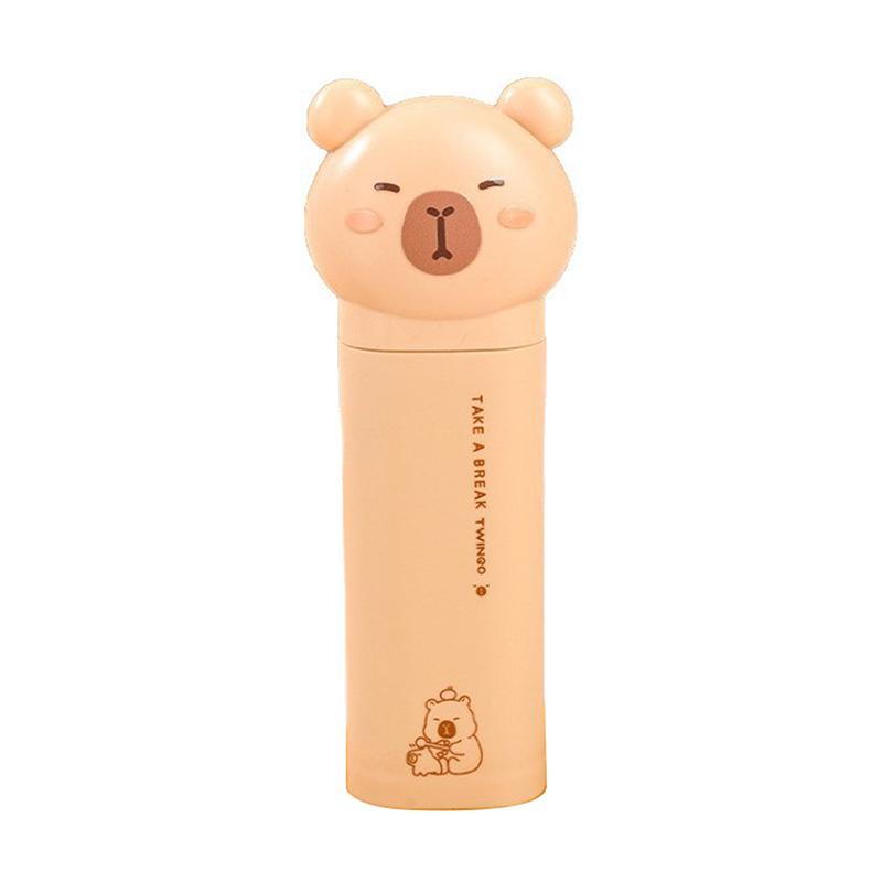 Set de Papetărie cu 5 Articole cu Tematică Capibara: Recipient pentru creioane, Riglă, Gumă de șters, Bandă corectoare, Ascuțitoare