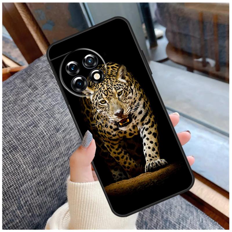 

Cheetah Panther Snow Cheetah Case For OnePlus 13 15 13R 13T 12 12R 11 9 10 Pro 10T 8T Nord 5 CE 2 3 4 Lite N20 N30 Coque OnePlus Nord N20