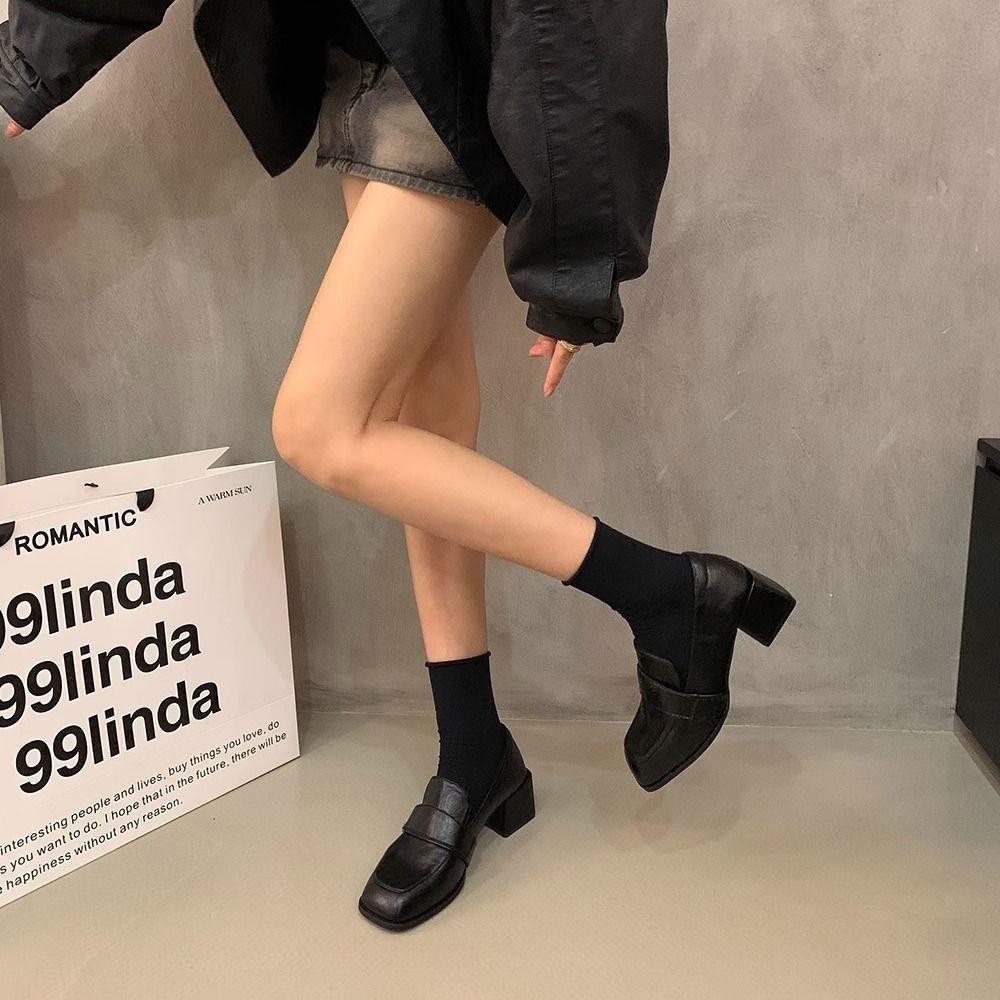 Retro British Style Slip-On Loafers Women s Black Shoes Leather Patchwork round Toe Thick Heel Autumn Winter New Arrival 36 чёрный 2550₽