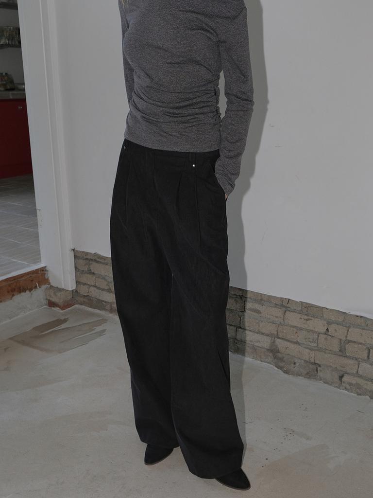 ETMON Double Belt Pintuck Pants, Black