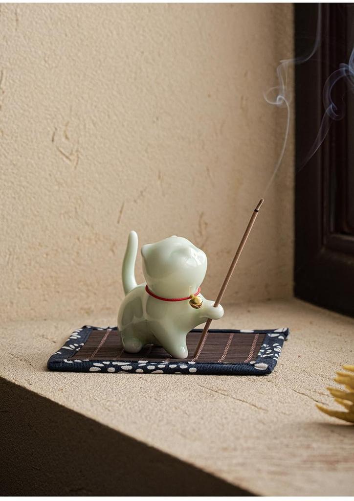 Stylish Ceramic Cat Incense Holder (pont Du Monde) (red)