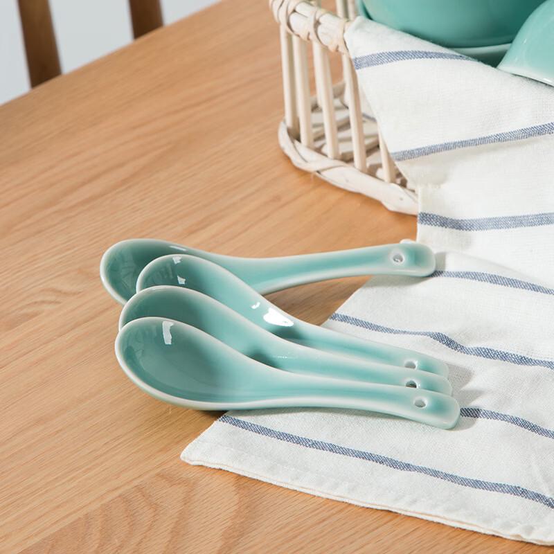 Zhi Shi Ceramic Long-Handle Spoon