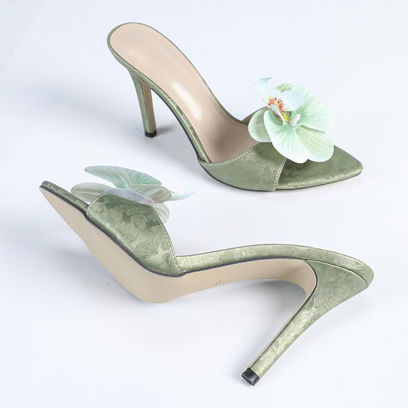 Fashion Summer New Green Flowers Decorative Slippers Women Fashion Pointed Toe Thin Heel Slide Sandals Sexy Open Toe High Heel Sandals