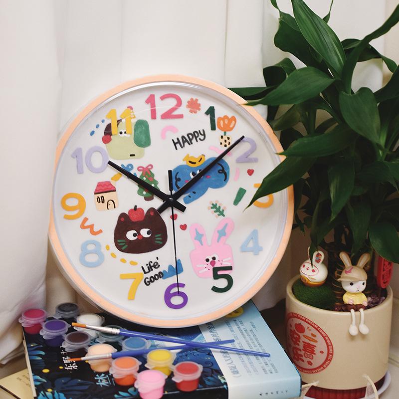 DIY Handmade Graffiti Blank Clock Wall Clock Creative Cute Hand Painted Clock Girl Decoration Wall Giving Gift