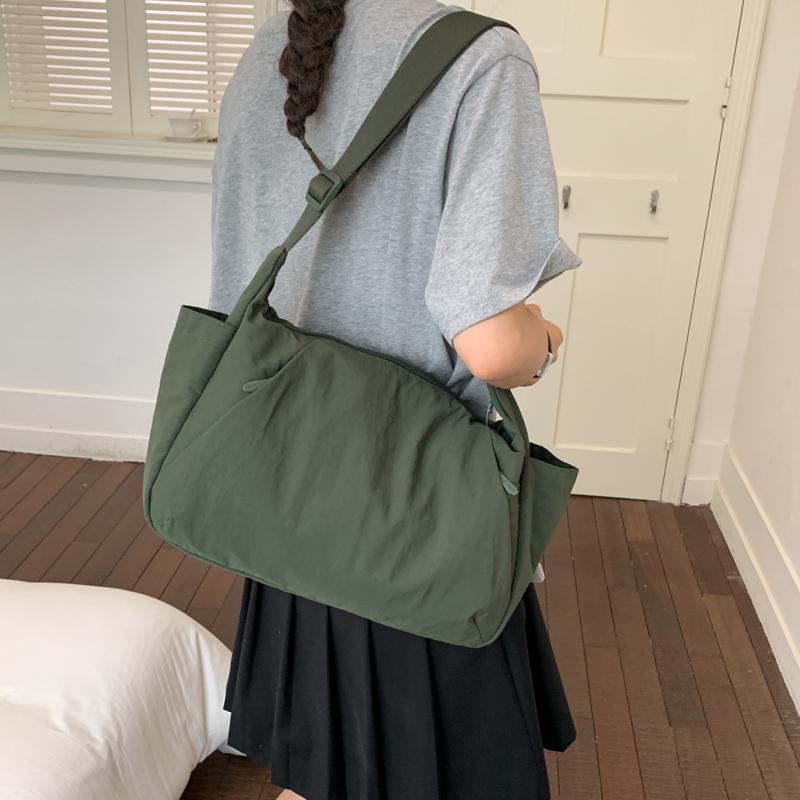 Nylon Shoulder Bag Women's Solid Color Large Capacity Crossbody Bag
