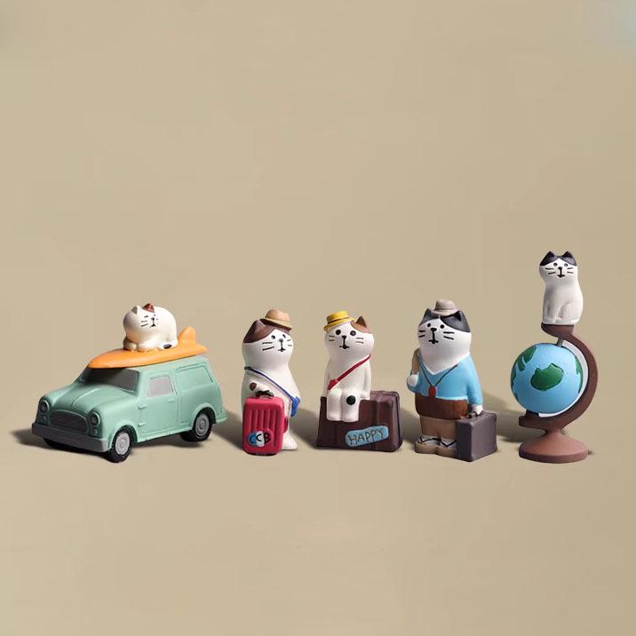 Statue of Liberty Cat Resin Miniature: World Traveler Series