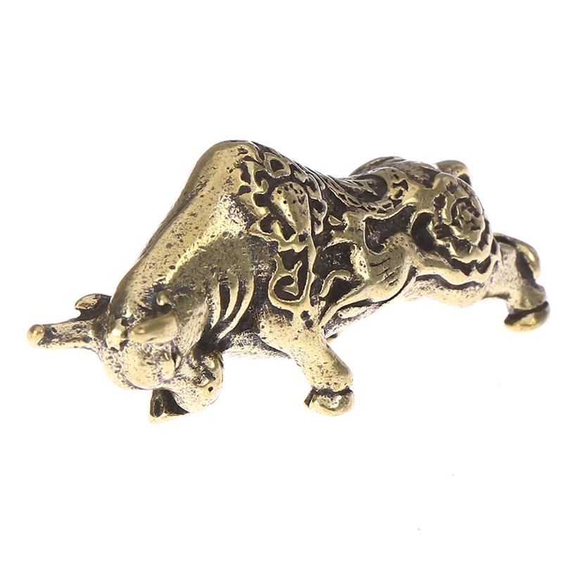 1pc Mini Portable Vintage Brass Bull Keychain Ornament Statue Ornament Gift